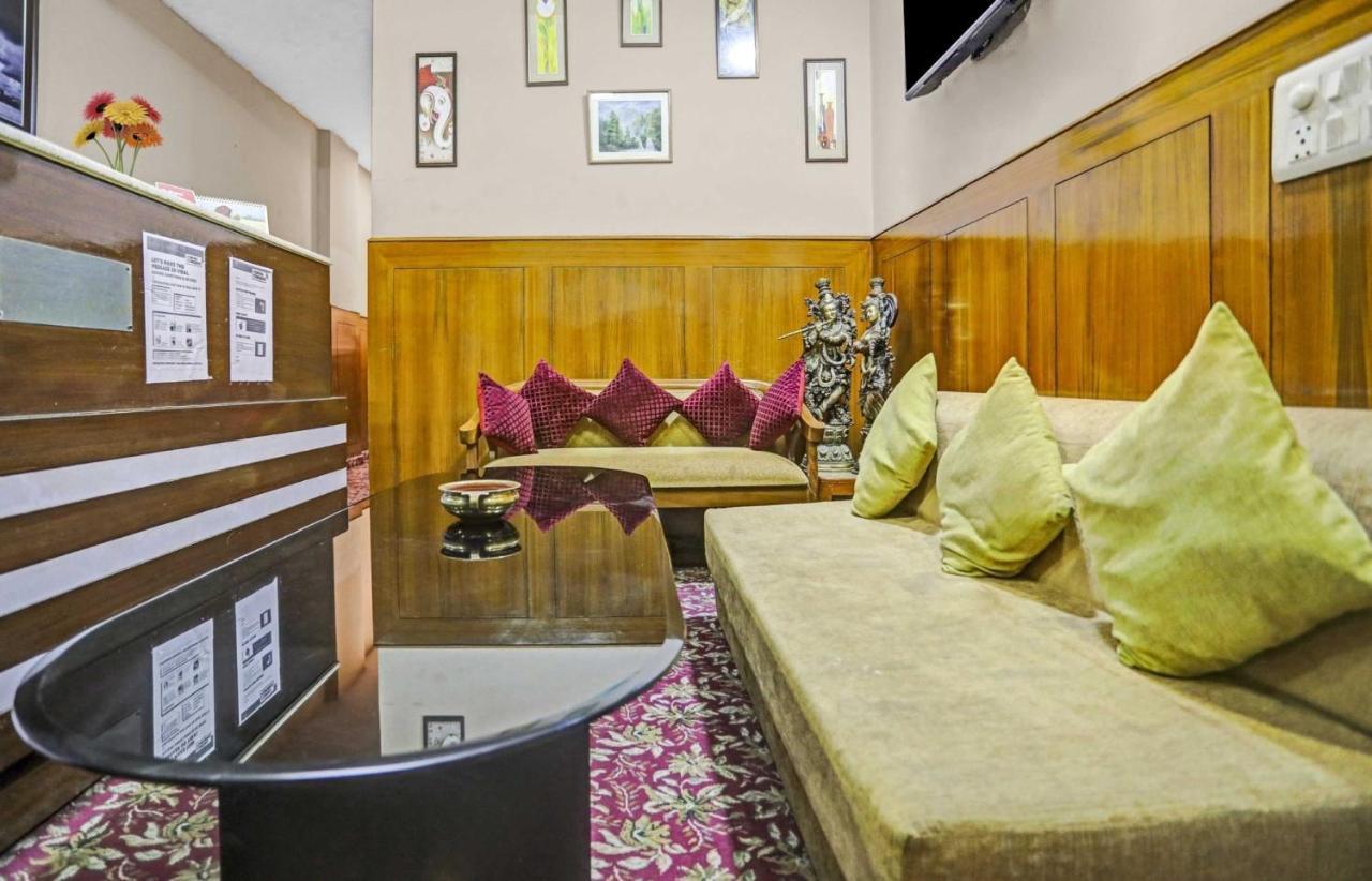 Hotel O Shivam Guest House Нью-Дели Экстерьер фото